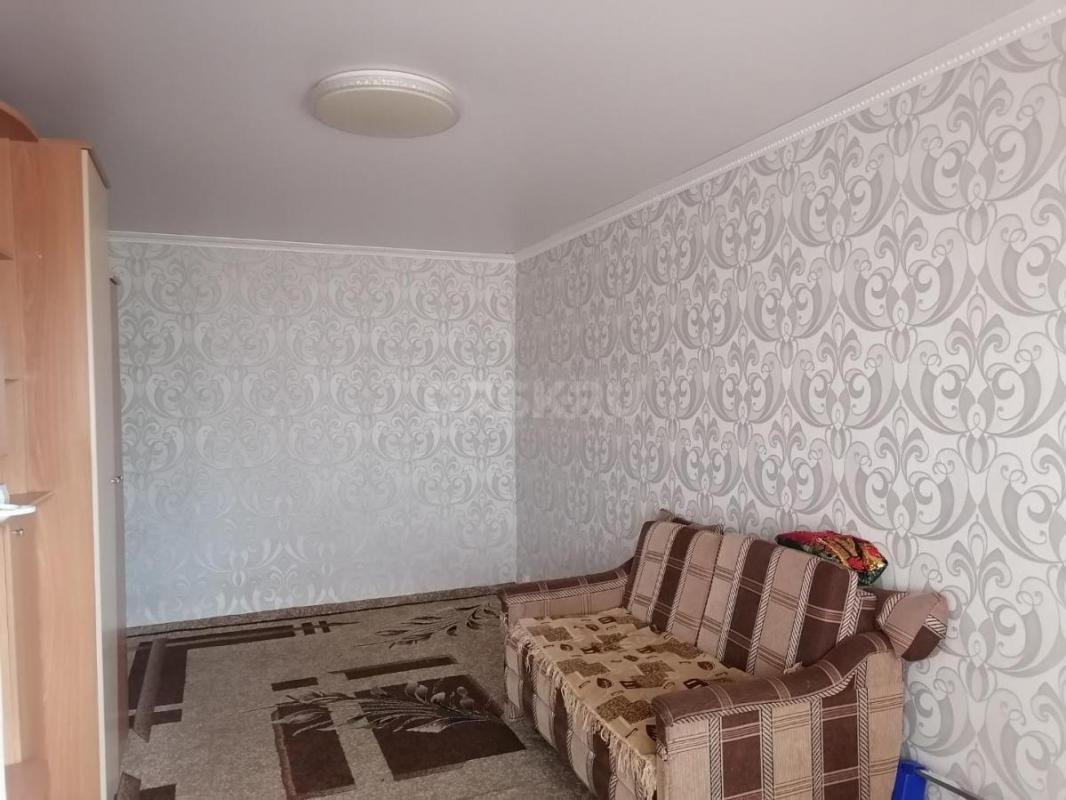 Продам 2х комнатную квартиру ОЗТП, 7мкр, 2/5эт. - Орск
