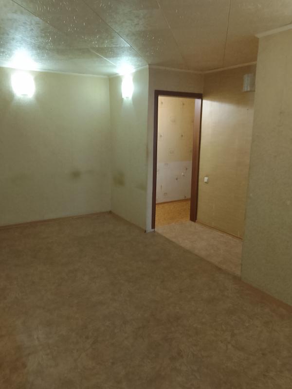 Продам 3-х комнатную квартиру, расположенную на 1 этаже 4-х этажного дома. - Новотроицк