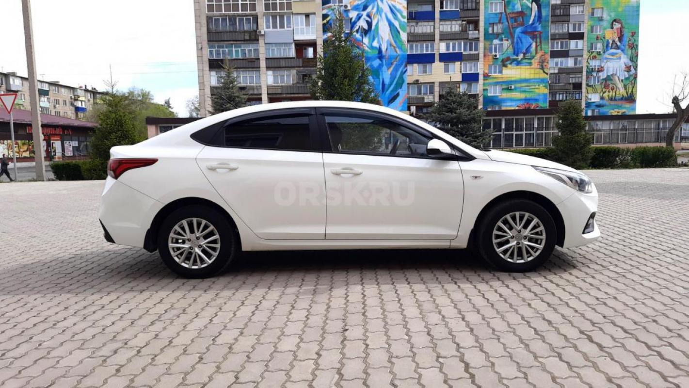 Hyundai Solaris 1.6 MT, 2017 г. - Орск