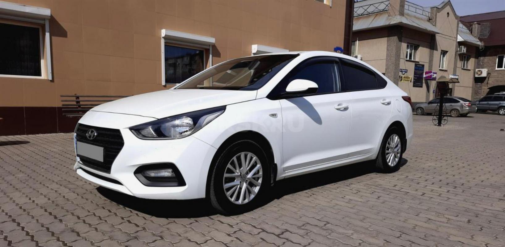 Hyundai Solaris 1.6 MT, 2017 г. - Орск