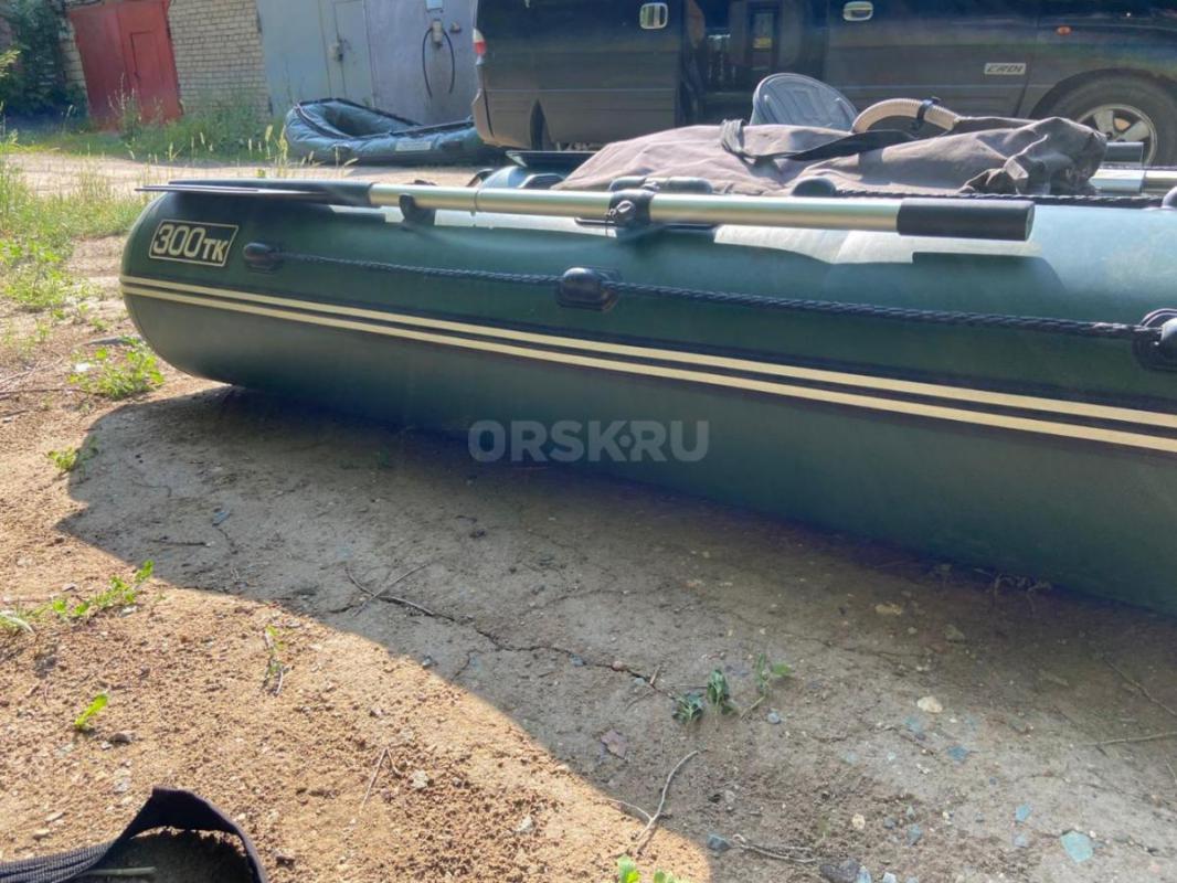 Продам две лодки в отличном состоянии, всё в комплекте. - Орск