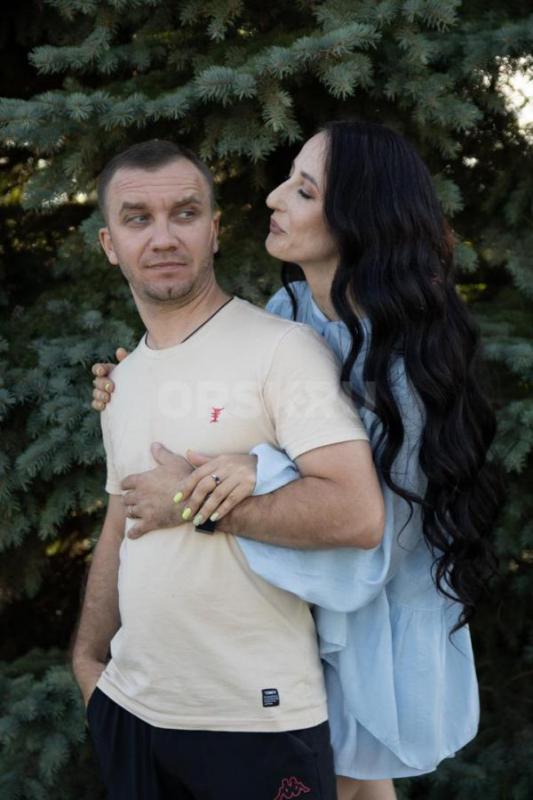 Продам Лада - Хрэй
Приобретал в марте 21 года 
Один хозяин 
Климат контроль 
Обогрев лобового ст - Орск