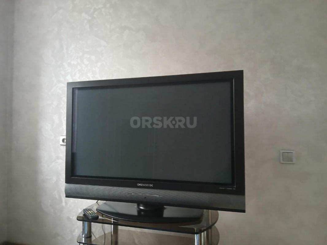 Телевизор DAEWO плазменная панель 42&amp;amp;amp;quot;, пульт, кронштейн 6500р. - Орск