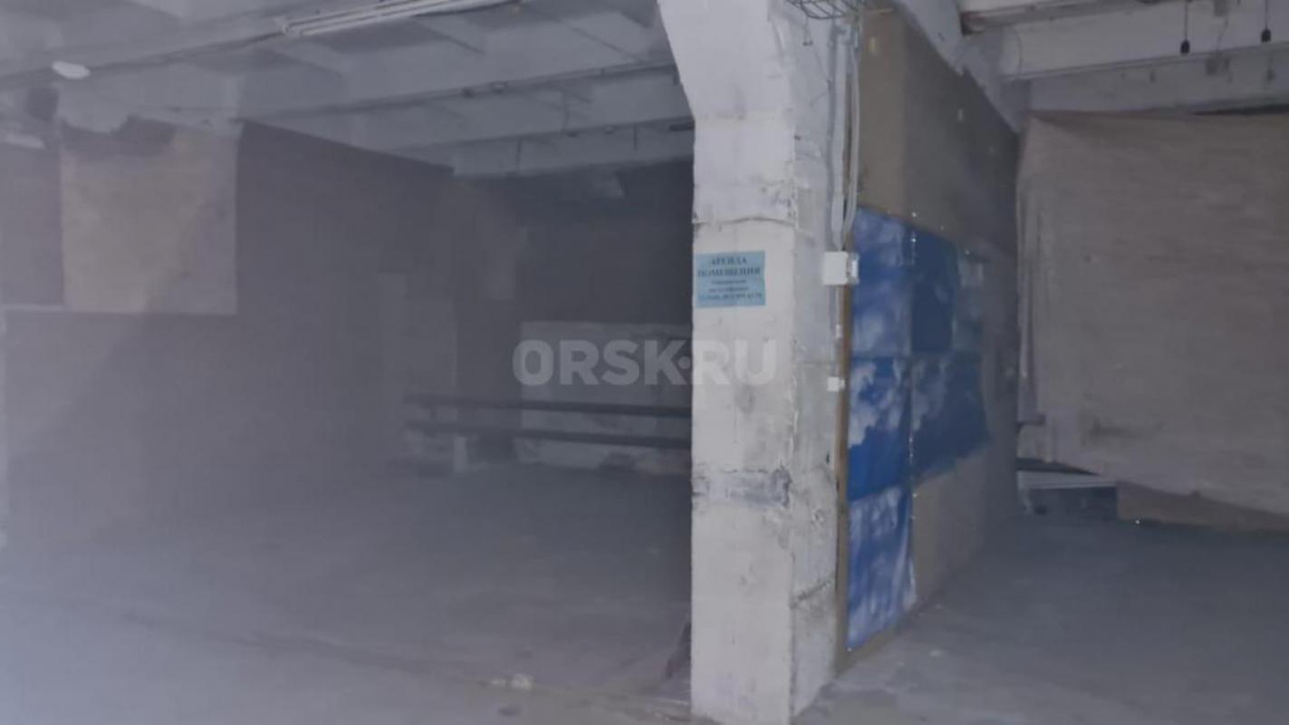 Арт. 101211627
Продам просторное, нежилое 1-этажное помещение под складскую базу по адресу: г. - Орск