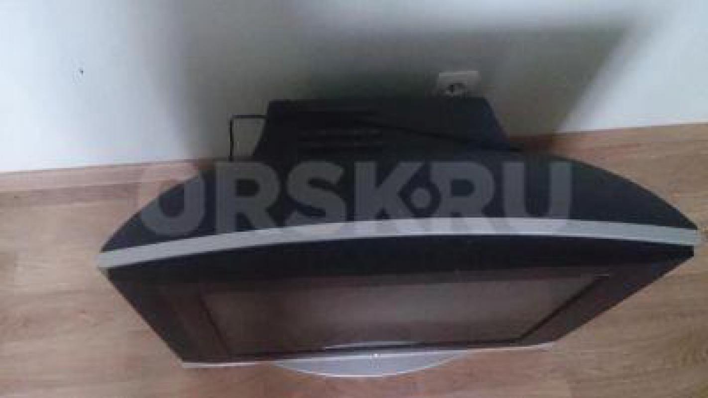 Продам телевизор Samsung в отличном состоянии, 100 герц, большая диагональ 72 см. - Новотроицк