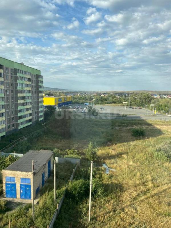 Сдается 2-х комнатная квартира в районе магазина &quot;Лента&quot; и &quot;Стройландия&a - Орск