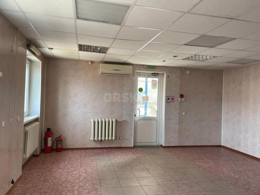 Продам нежилое помещение в центре города
Орска, 41,9 кв. - Орск