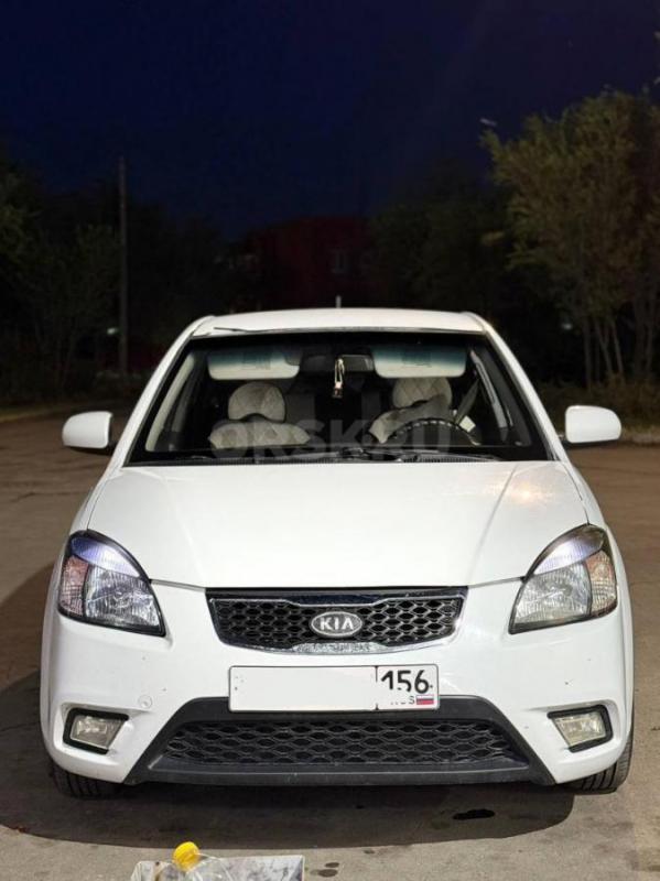 KIA RIO 2 RESTYLING
От собственника
Чистый и ухоженный автомобиль
Коробка механика как новая
Кон - Орск