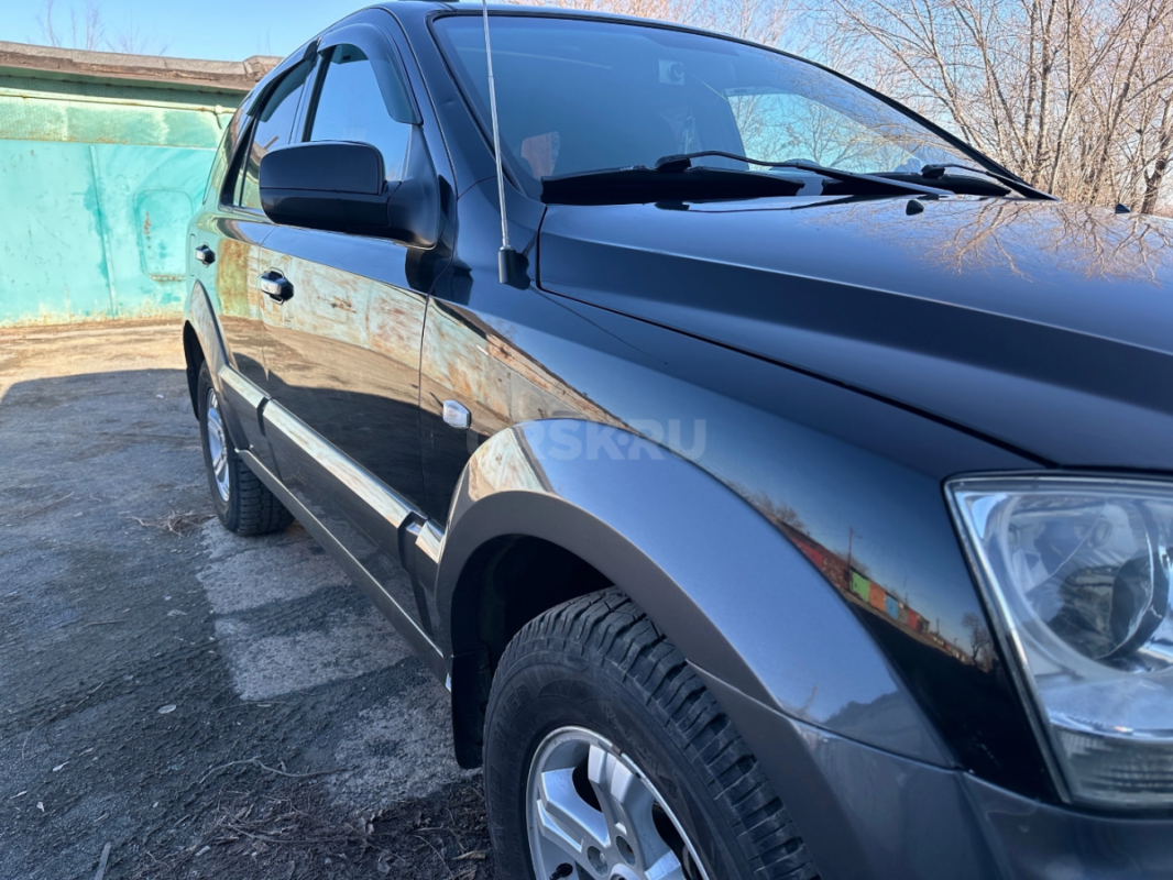 Продам рамный внедорожник Kia sorento 1 поколения , кузов в порядке , весь ровный, подвеска вся в ид - Орск