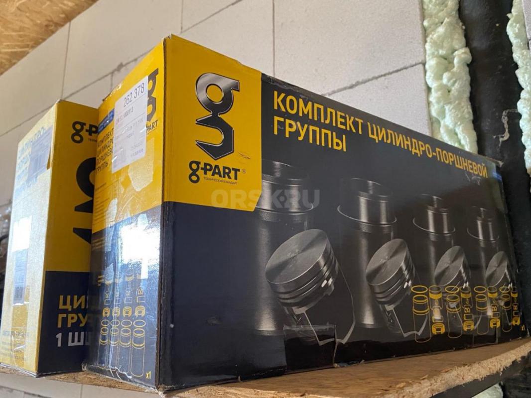 Продам 2 комплекта головок цилиндров, новые, оригинал, Заволжский моторный завод, на двигатели ЗМЗ 5 - Орск