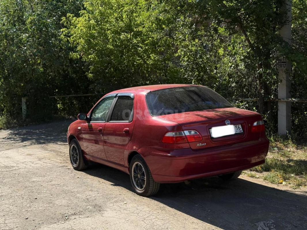 Продам Fiat Albea 2009 года. - Орск