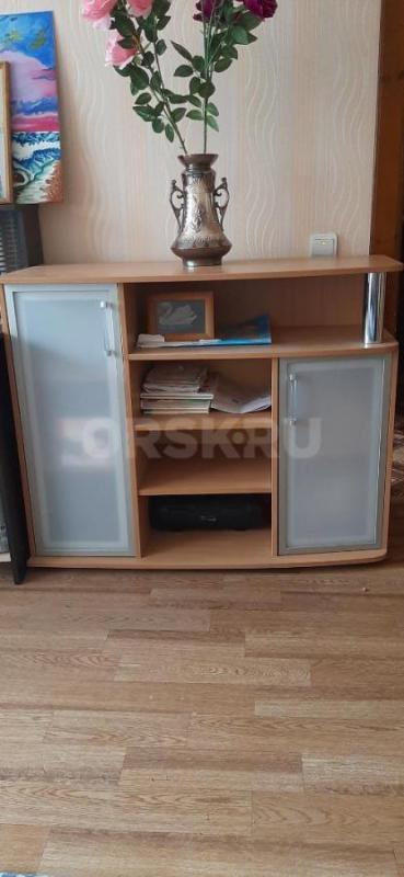 Продам кровать в хорошем состоянии 1200*2000, цвет венге-молочный дуб, с подъемным механизмом и коро - Орск