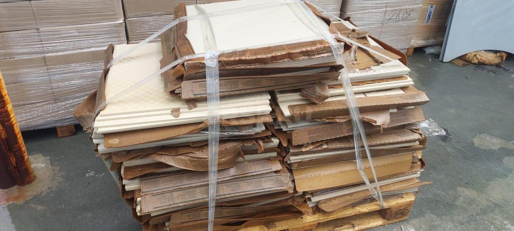 Продам керамогранит 60*60 в наличие 120 штук - Орск