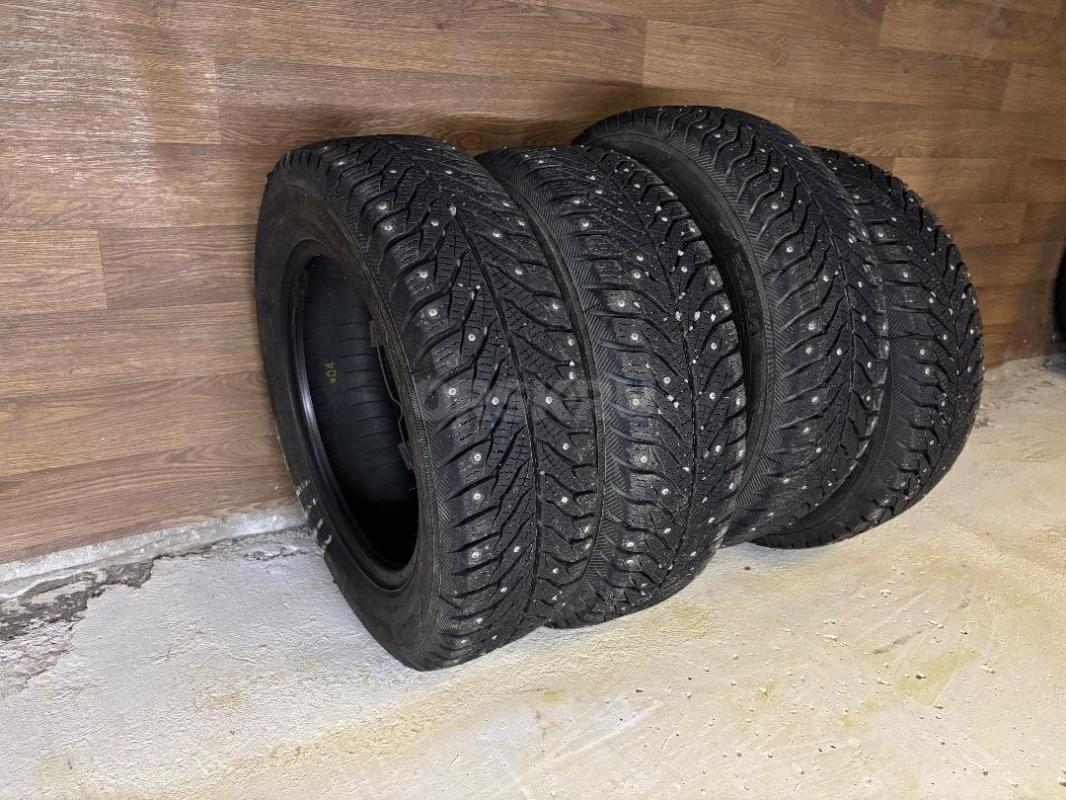 Продается зимняя шипованная резина КАМА АЛГА 175/65 R14 в отличном состоянии, все шипы на месте, куп - Орск
