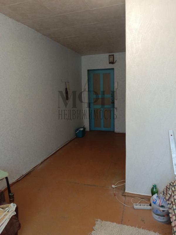 Срочно продается 1 комнатная квартира, маломерка, на первом этаже 5 этажного дома. - Орск