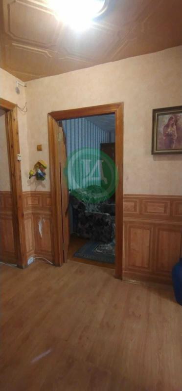 Продам 4-х комнатную квартиру состоящую из 2-х квартир- 3-х и однокомнатной ( по документам две разн - Орск
