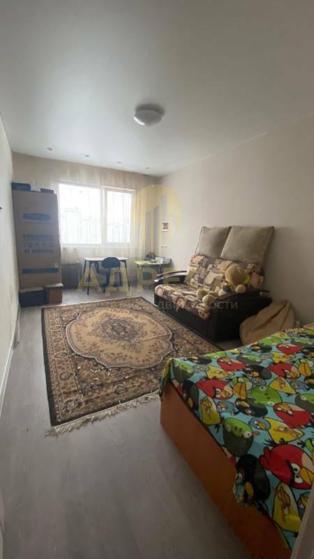 Продается большая 3х комнатная квартира. - Оренбург