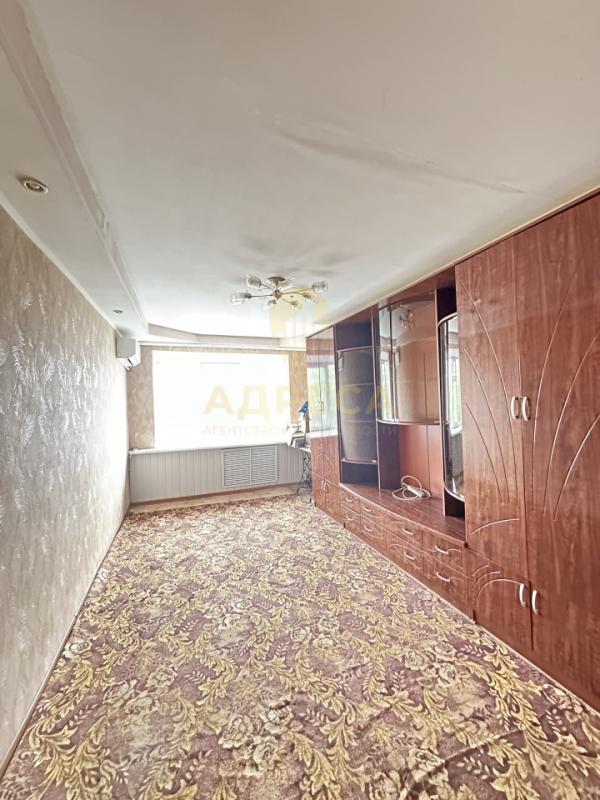 🏡 Уютная квартира в кирпичном доме📍 Расположение:&middot; Тихий благоустроенный двор с детской п - Оренбург