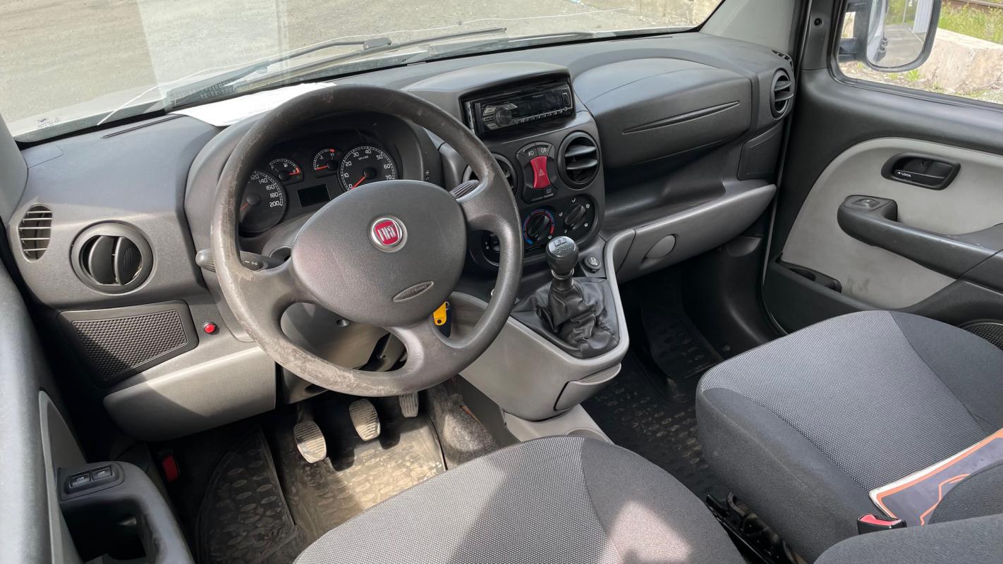 Продается FIAT Doblo, 2012 года

Один хозяин

Без ДТП в родном окрасе

Кузов оцинкованный

М - Новотроицк