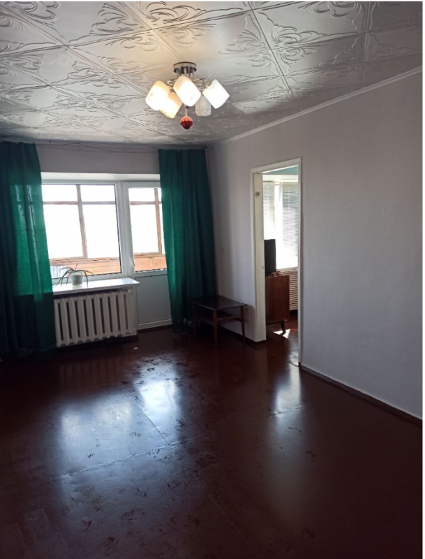 Срочно продаётся трёхкомнатная квартира, г. - Новотроицк