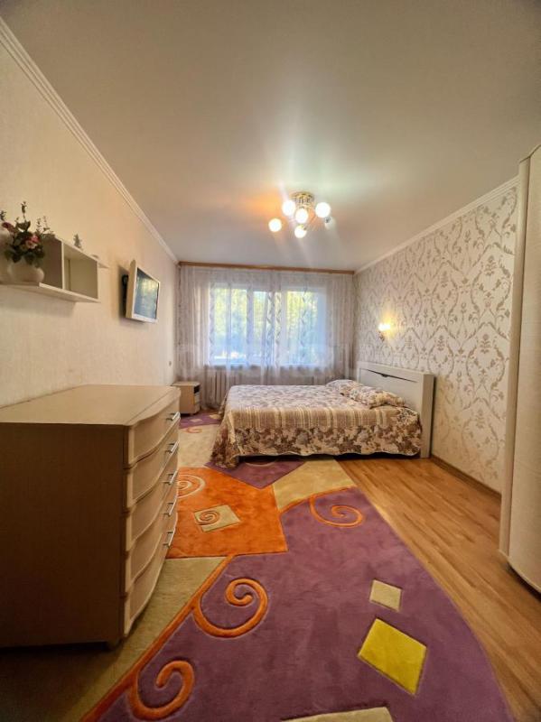 Продается 3-комнатная квартира по адресу Короленко, 142. - Орск