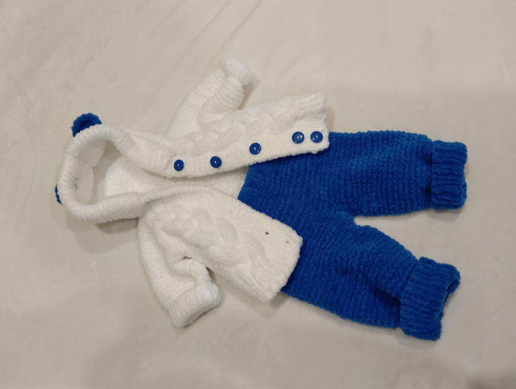 Новые игрушки,  комбинезоны и костюмы 0-3 мес. - Гай