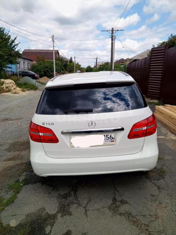 Продам Mercedes-Benz B 180, 1.6 AMT,  7G-DCT (122 л.с.), г. - Орск