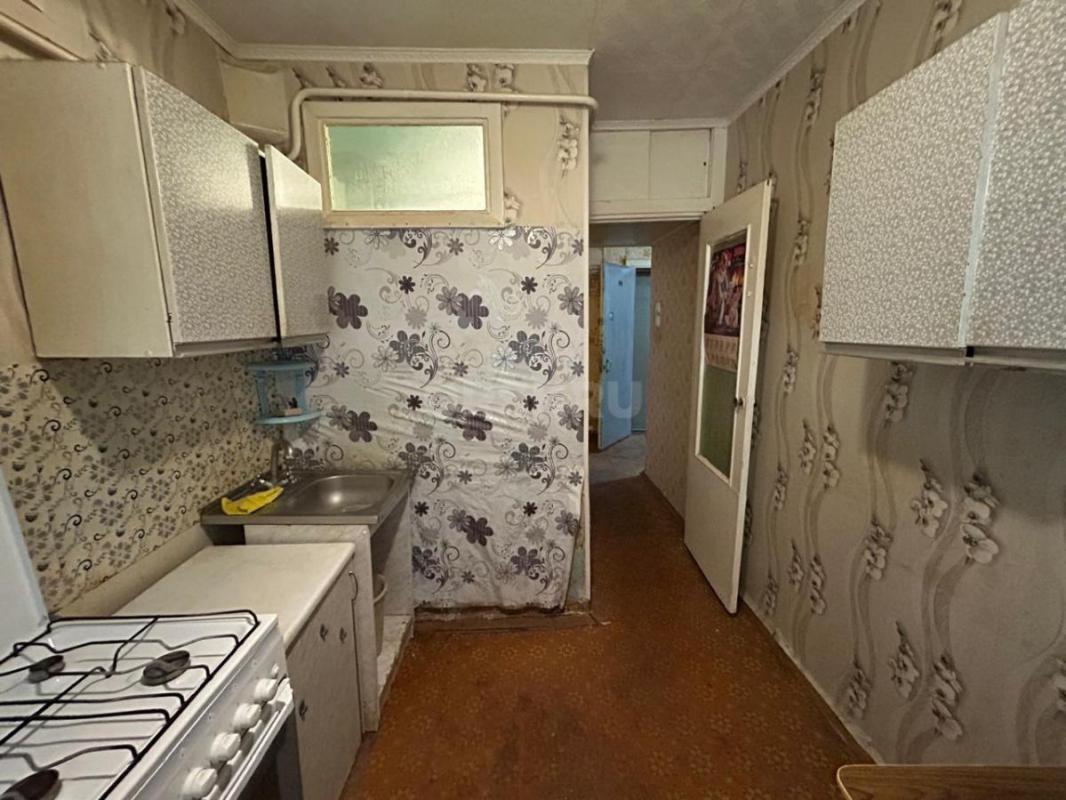 Продаётся двухкомнатная квартира по адресу: улица Юлиуса Фучика, 7. - Орск