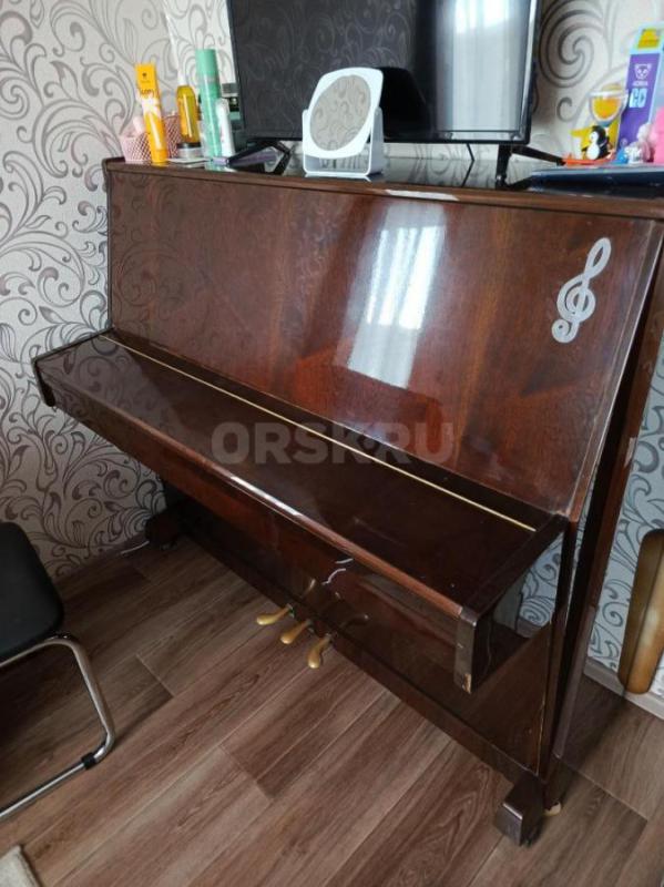 Продается фортепиано Элегия, в отличном состоянии, 1980 гв, за все время пользовались два человека. - Орск