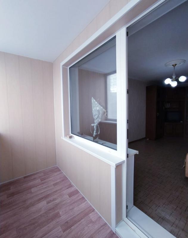 ПРОДАЁТСЯ 2-Х КОМНАТНАЯ КВАРТИРА, УЛУЧШЕННОЙ ПЛАНИРОВКИ НА 5 ЭТАЖЕ 9-ТИ ЭТАЖНОГО ДОМА! - Новотроицк