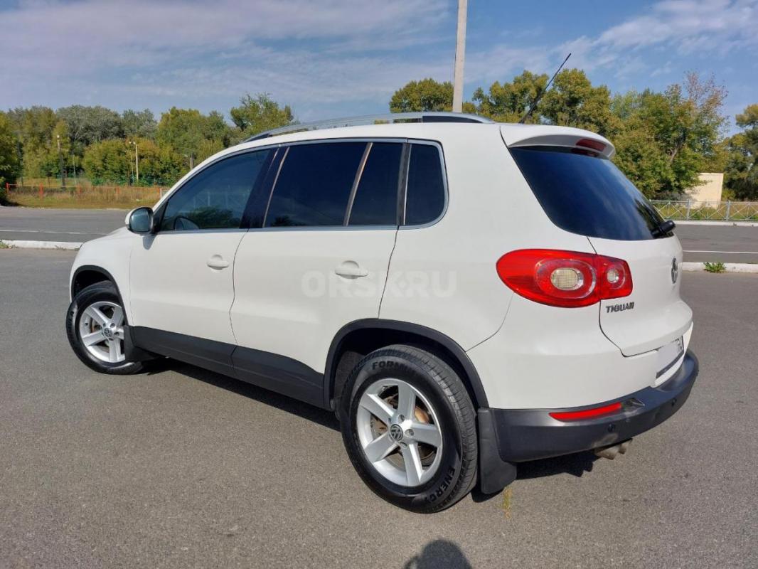 Volkswagen Tiguan  2009г.э. - Орск