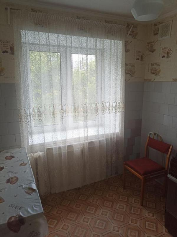 Продаю 3-х комнатную квартиру( маломерка), общей площадью 42 кв. - Орск