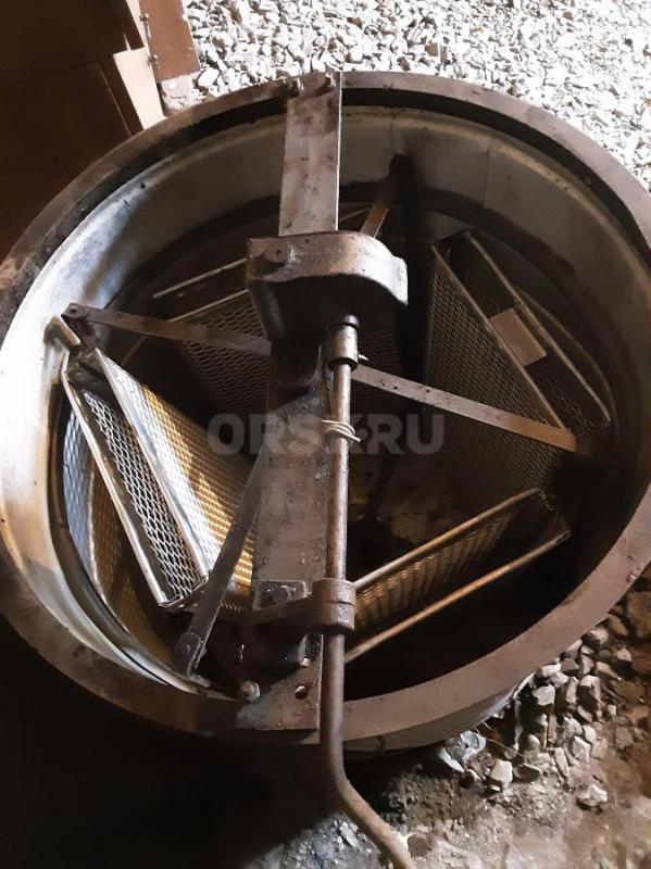 Продам ульи 1/2/3 корпусные б/у 1000 р.,медогонку - Орск