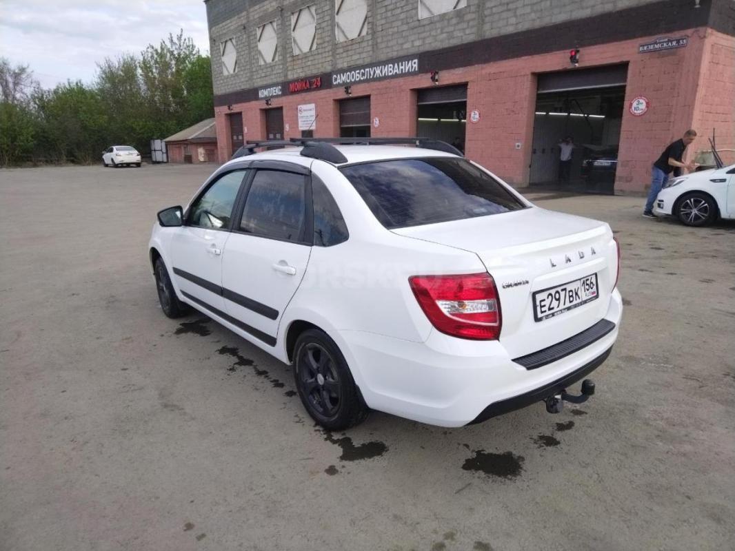 Комфортабельный и семейный авто в отличном состоянии!!! - Орск