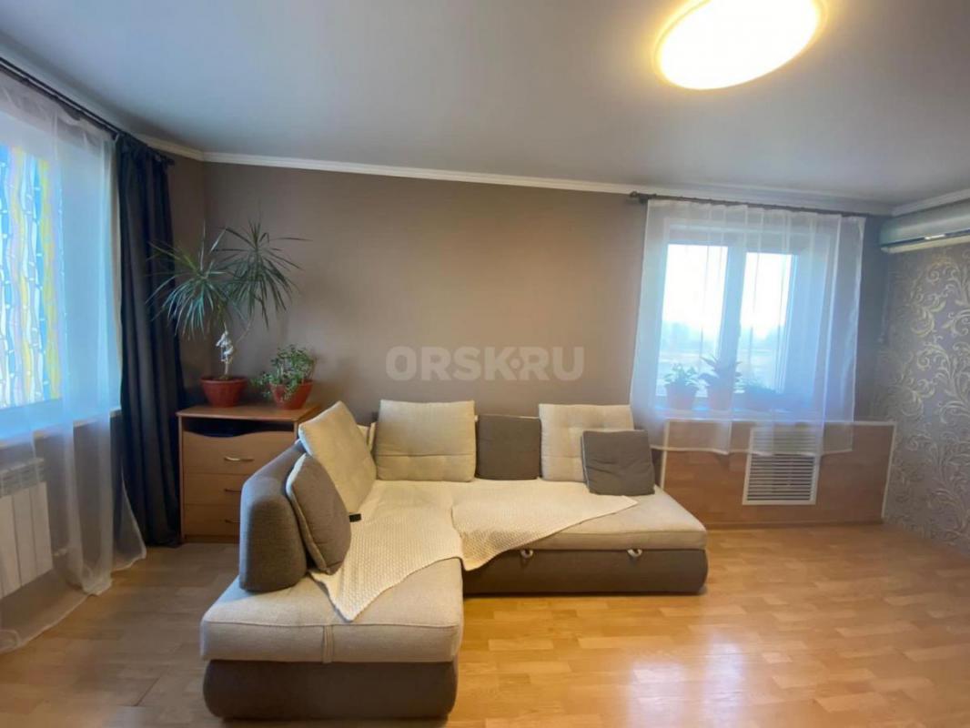 Продам 3х комнатную квартиру. - Орск