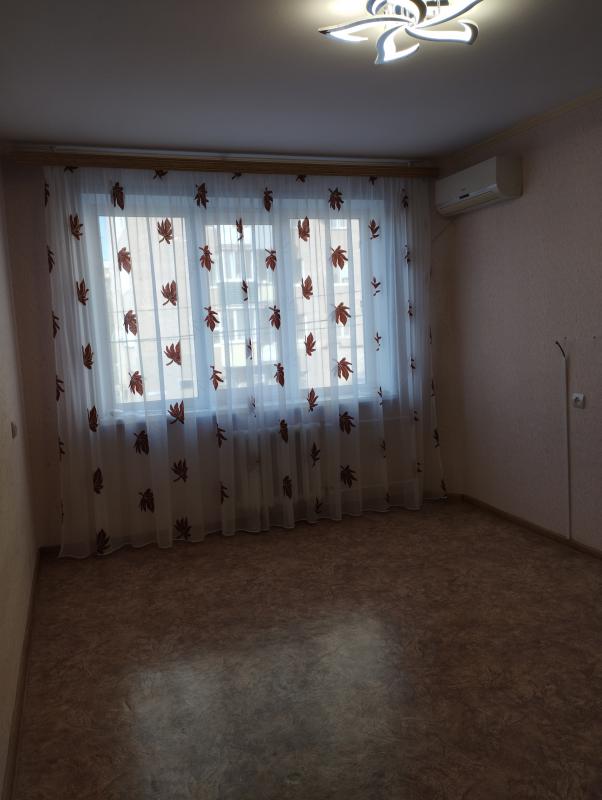 Продается 2-х комнатная квартира улучшенной планировки в г. - Новотроицк