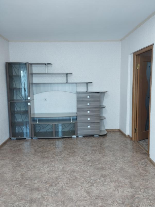 Продается 2-х комнатная квартира улучшенной планировки в г. - Новотроицк