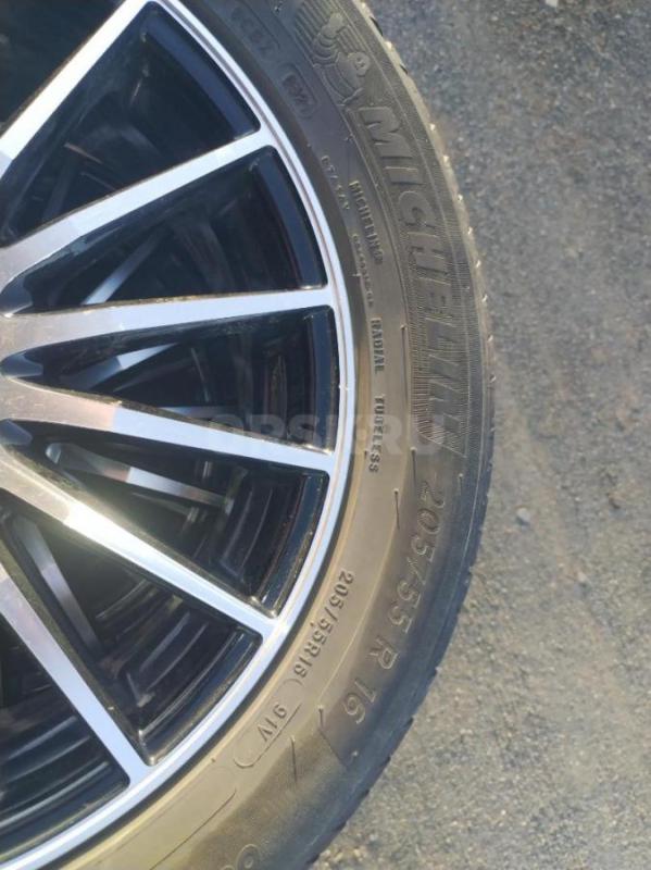 NOKIAN NORDMAN 8  205/55 R16 на дисках (зима) куплена в феврале 2025
MICHELIN 205/55 к16 на дисках - Орск