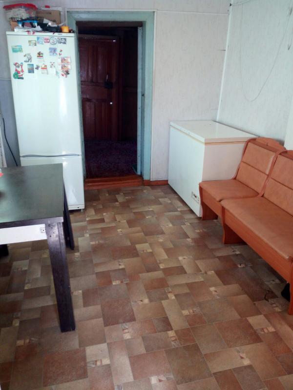 Продам дом на Юрге. рядом магазины, остановка все в шаговой доступности. - Новотроицк