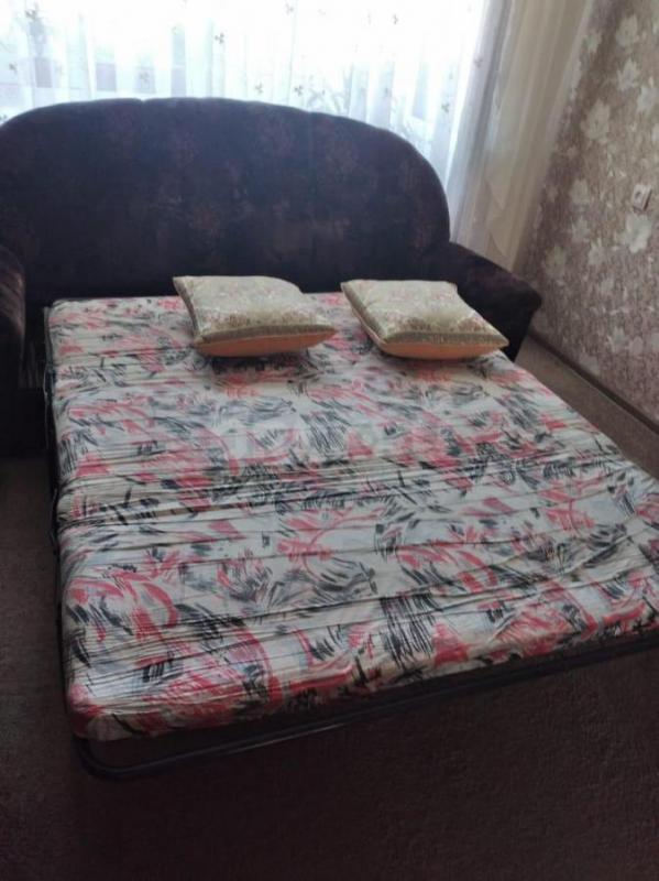 Продам мягкую мебель, диван два кресла, журнальный столик. - Орск
