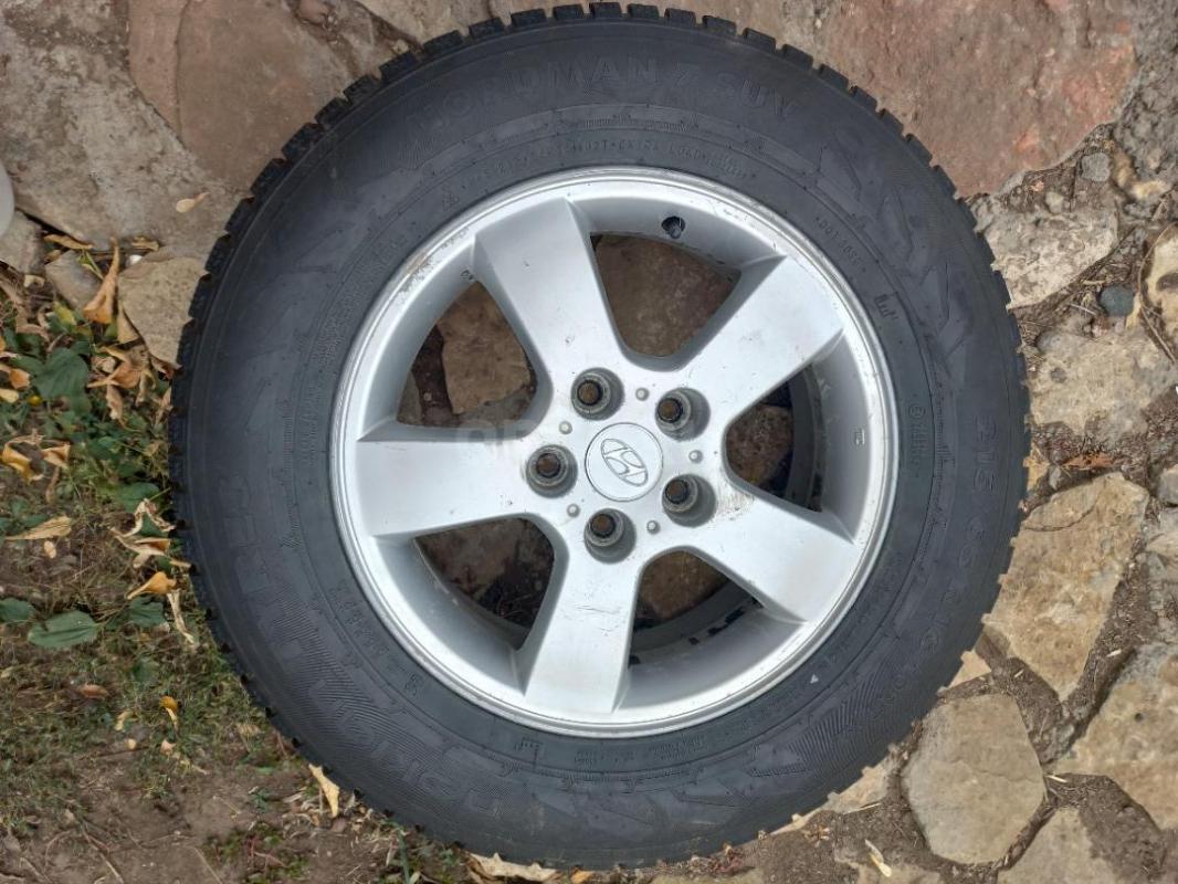Продам колёса 215/65/R16 nokian в сборе стояли на Туксоне в хорошем состоянии, балансировка гранулам - Оренбург