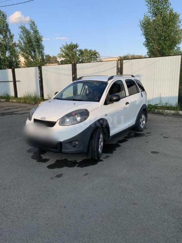 Продам свой внедорожник)))) Машина зарекомендовала себя как надежный друг, который поедет в любую по - Орск