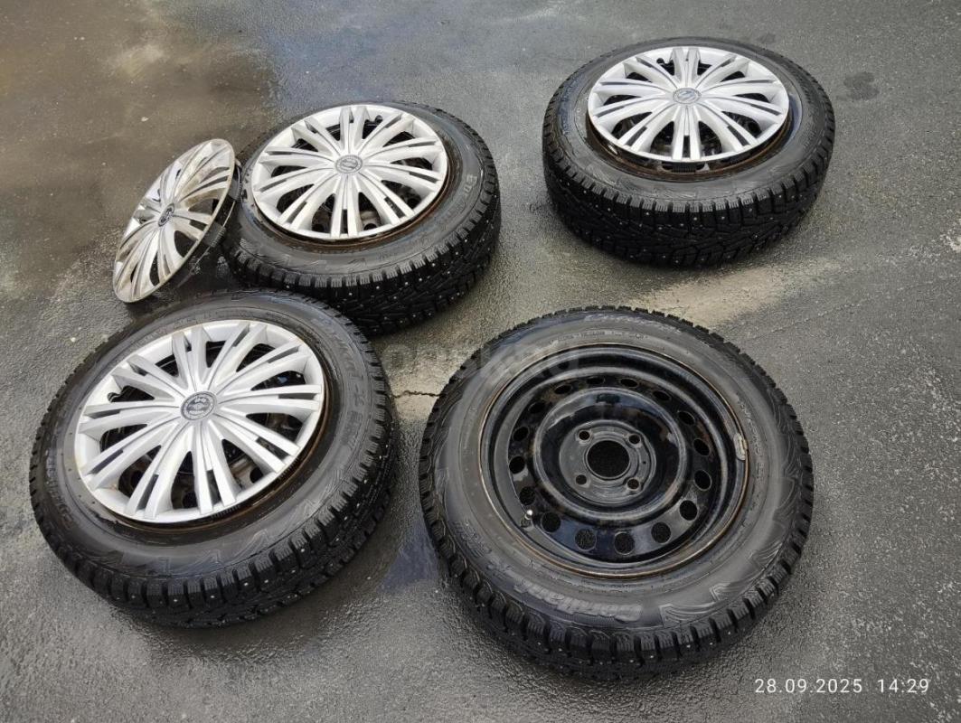 Продам зимние колеса R15 , на штампованных Ниссановских дисках, колпаки в подарок.. - Орск