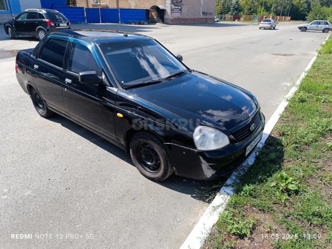 Продам,8 год ,дно пороги арки стаканы на месте ,двигатель коробка хорошо,двигатель 8 КЛ,комплектация - Орск