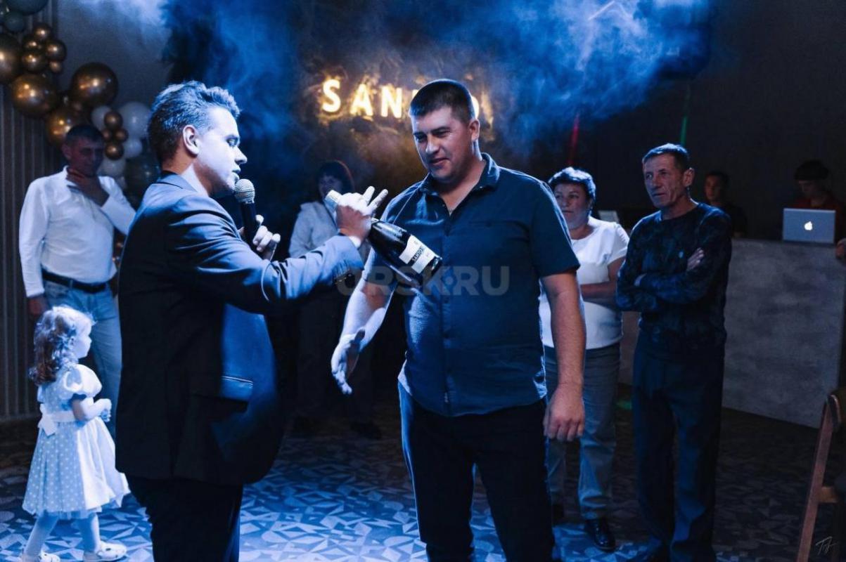Ведущий мероприятий

Проведение мероприятий на самом высоком уровне

Только современный стиль ва - Орск