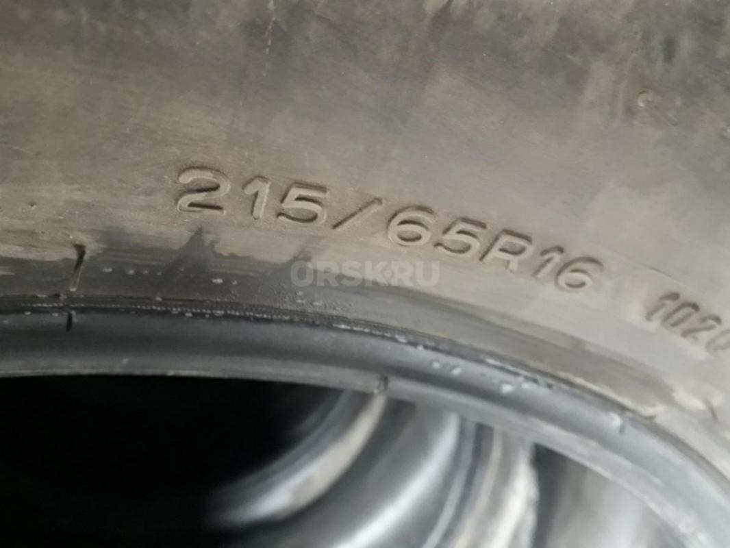 Зимние шины Bf Goodrich 215/65 R16 в хорошем состоянии, без грыж и порезов, цена комплект - Орск