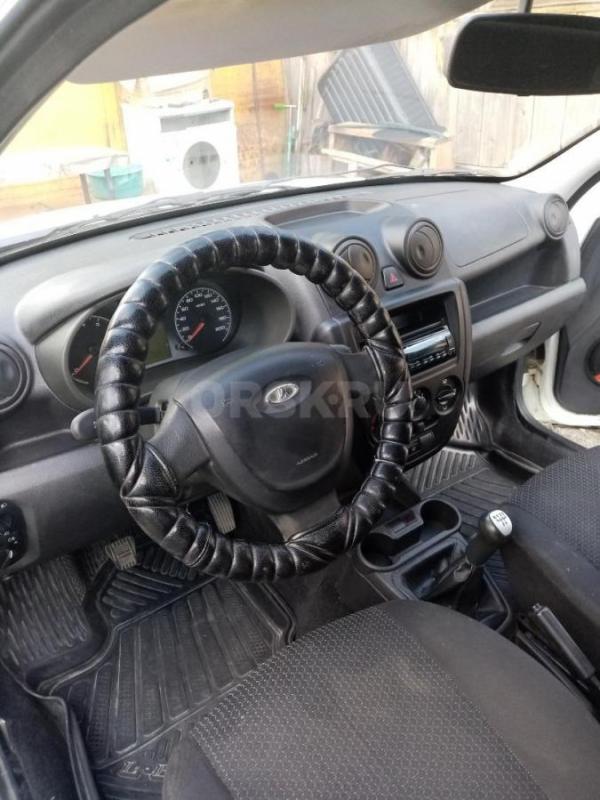 Продам ВАЗ(lada) Granta  2012 гола, продажа от собственника аккумулятор  новый на гарантии, сигнализ - Орск