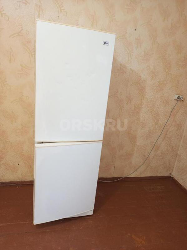 Холодильник в рабочем состоянии - Орск