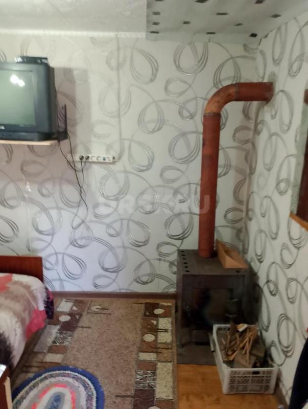 Продам садовый участок 6 соток в СНТ Урал, на участке находится небольшой домик с кладовой, баня, ду - Орск