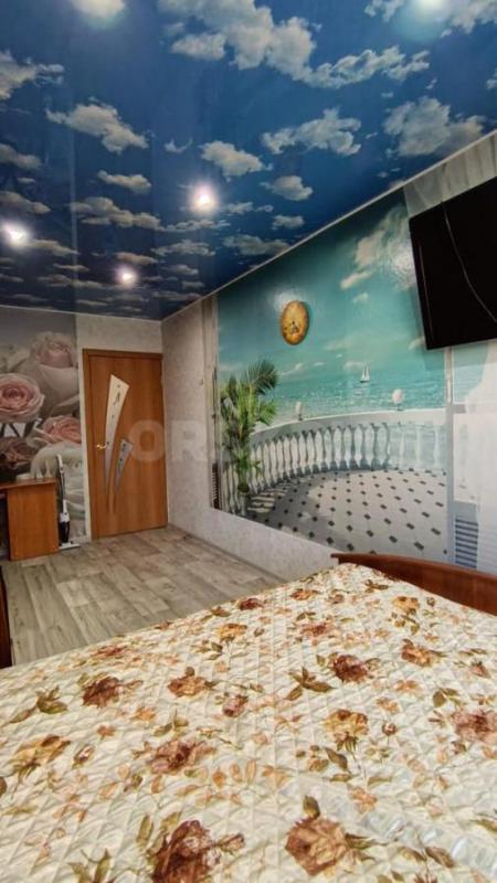 В продаже светлая, уютная 2-х комнатная квартира в одном из востребованных районов города, расположе - Орск